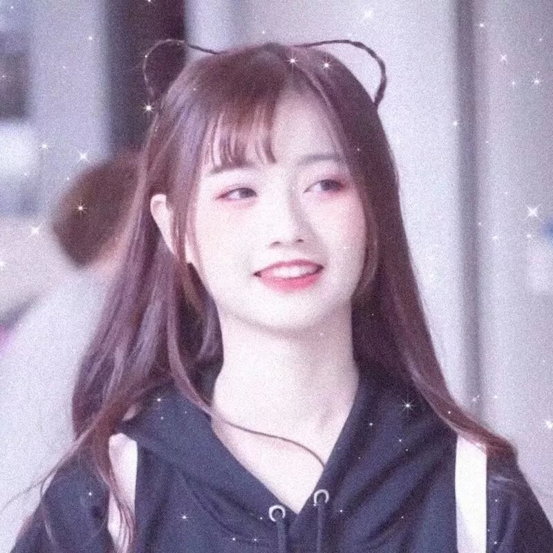 她不知道那些鸟的名字